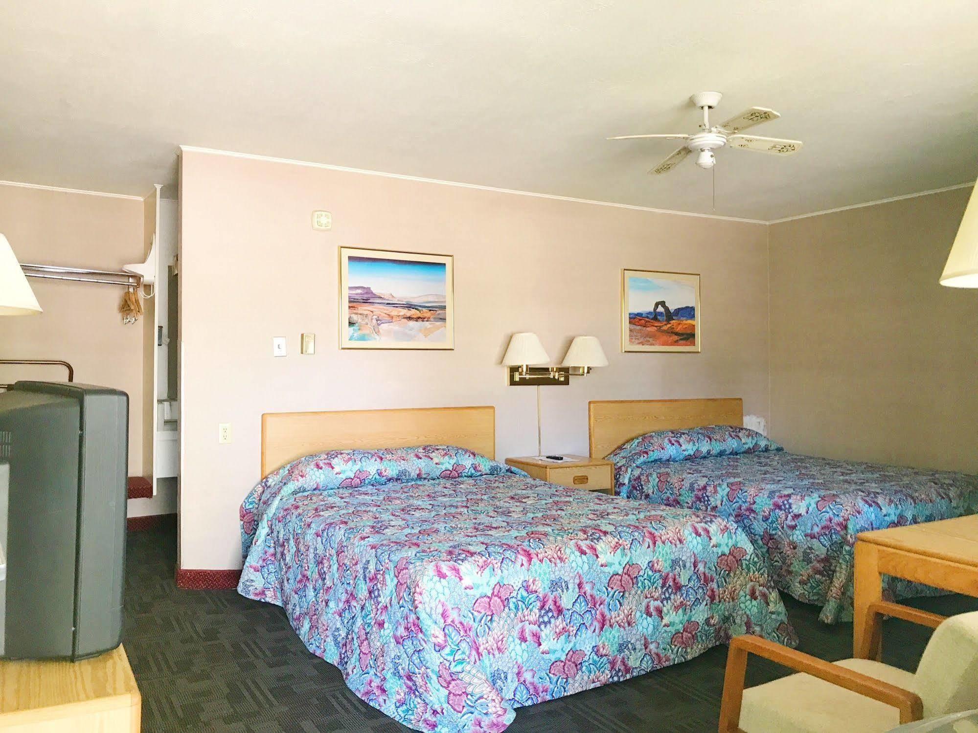 Appletree Inn Ричфилд Экстерьер фото